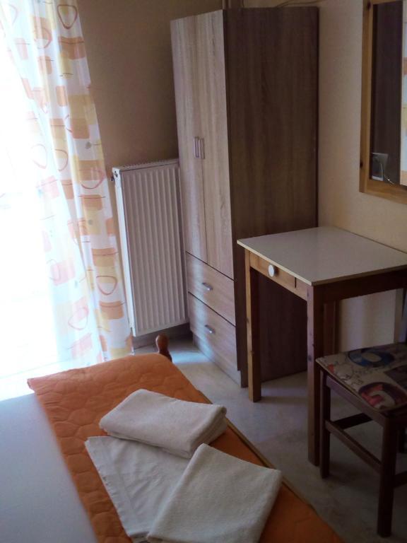 Dimitra Pentaliou Rooms Καμένα Βούρλα Εξωτερικό φωτογραφία